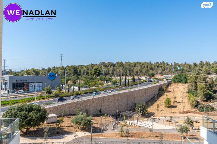 דירת גן, שוהם 62, אבני חן, חריש