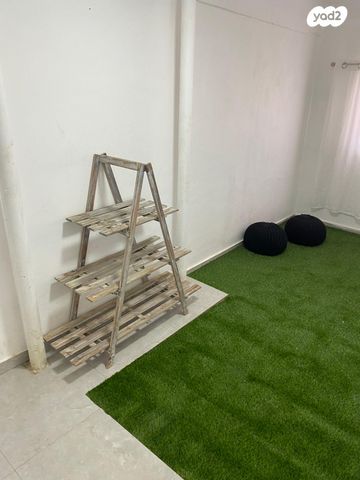 דירה, שכונה ב', באר שבע