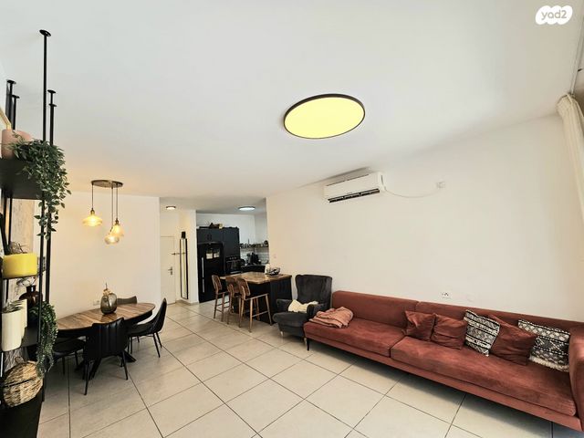 דירה, נתיבות