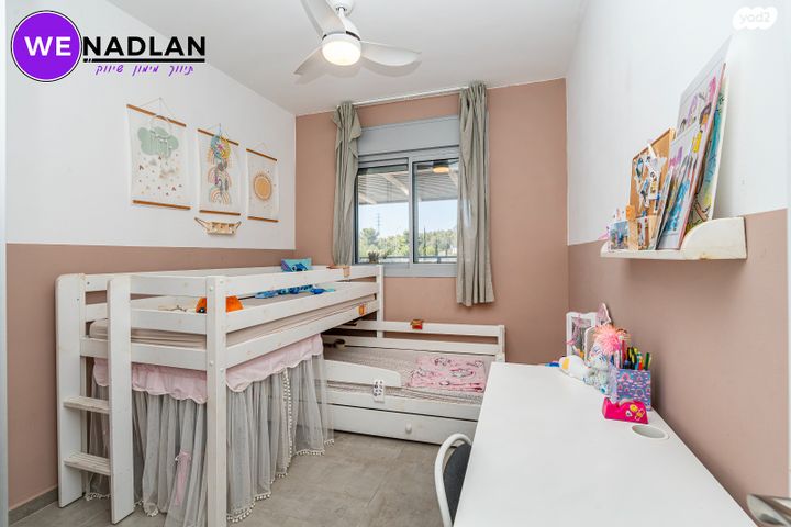 דירת גן, שוהם 62, אבני חן, חריש