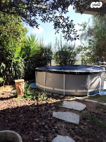 בית פרטי/ קוטג', מזכרת בתיה