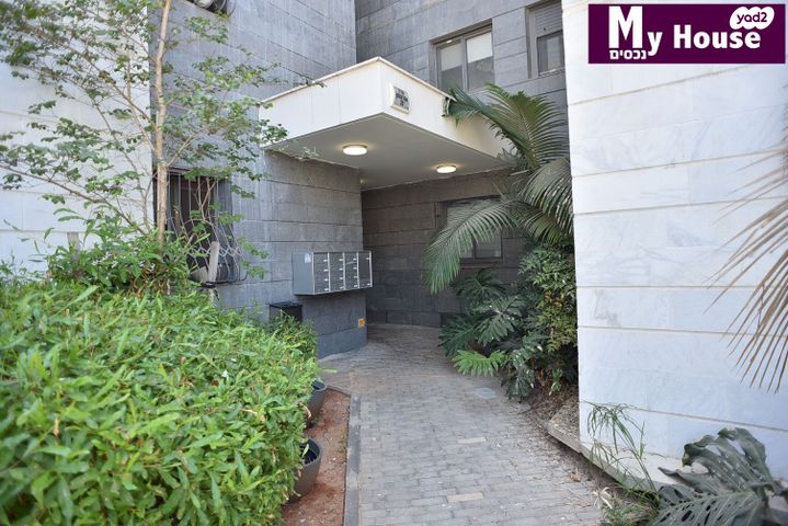 דירה, גדרה מזרח, גדרה