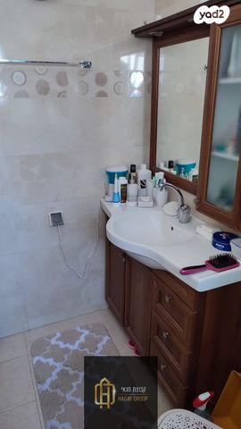 דירה, הרב אריה לוין 11, קרית מנחם בגין, רמלה