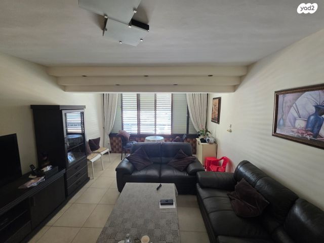 דירה, שדרות ההסתדרות, קרית ים ג', קרית ים