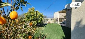 דו משפחתי, שערי תקווה