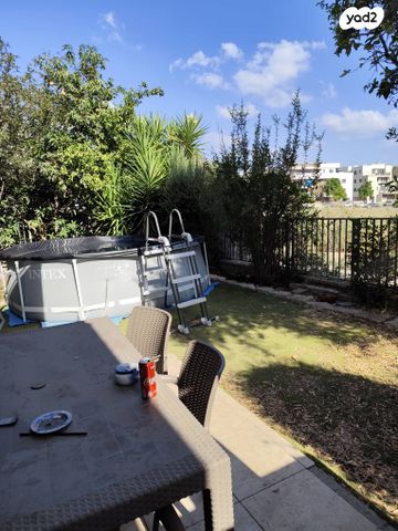 בית פרטי/ קוטג', מזכרת בתיה