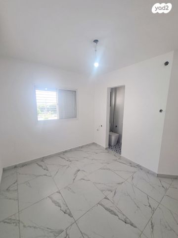 דירה, המצביאים, נאות יצחק, לוד