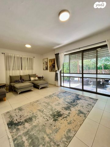 שיכוני מזרחי