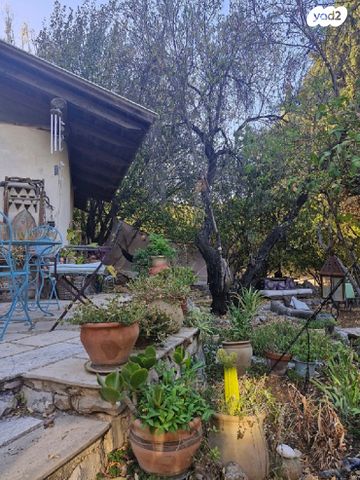 בית פרטי/ קוטג', ראש פינה