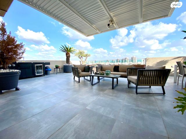 גג/ פנטהאוז, נאות שקמה, ראשון לציון