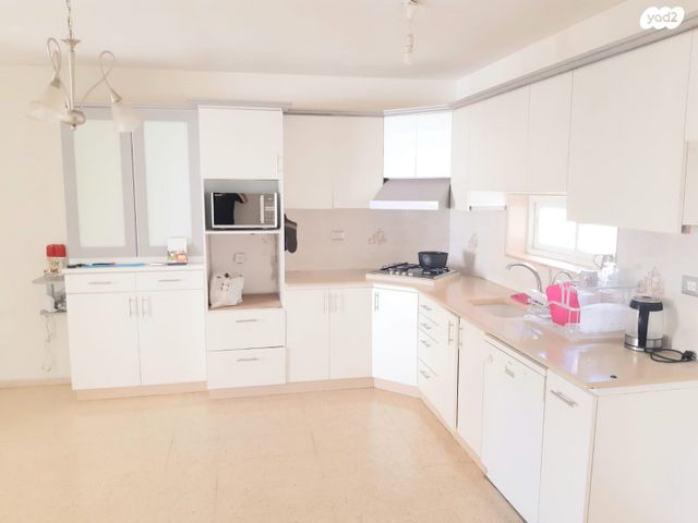 דירה, טשרניחובסקי 5, מרכז העיר דרום, נתניה