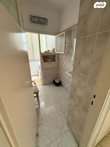 דירה, פני הגבעה 11, שכונת גפן, רמת גן