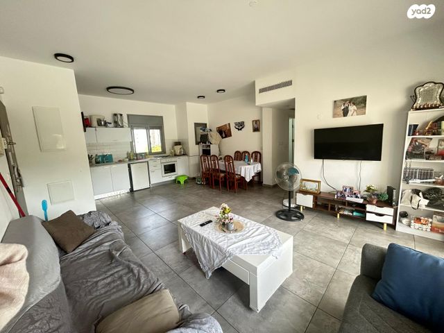 דירה, ברקת 9, חריש