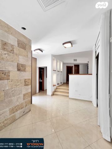 בית פרטי/ קוטג', להבים