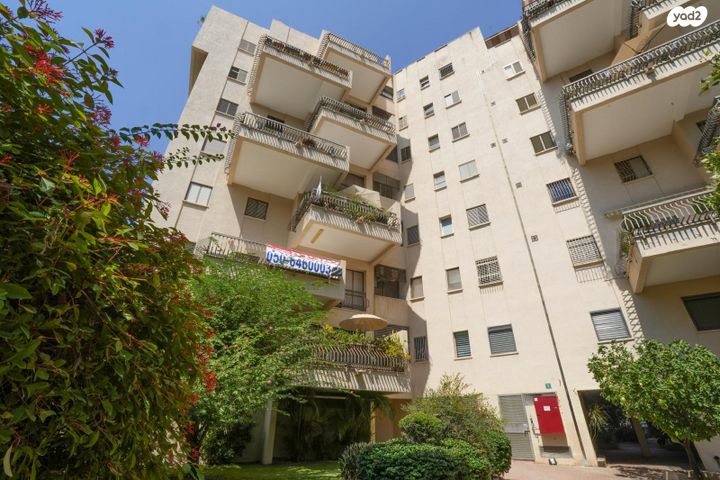 דירה, חטיבת גבעתי 1, קרית ויצמן, רעננה