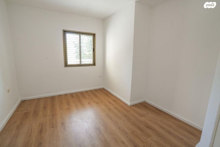 דירה, חטיבת גבעתי 1, קרית ויצמן, רעננה