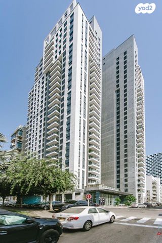 דירה, סוקולוב 12, רוטשילד עצמאות, בת ים