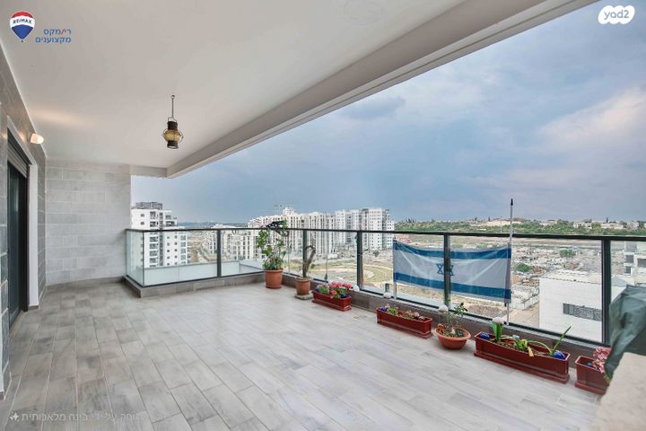 גג/ פנטהאוז, מור, אור ים, אור עקיבא