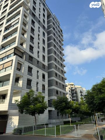 דירה, בר יהודה, קיראון, קרית אונו