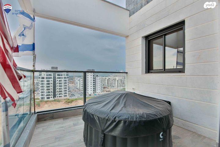 גג/ פנטהאוז, מור, אור ים, אור עקיבא