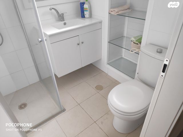 דירת גן, א.ד. גורדון, גני אילן, קרית אונו