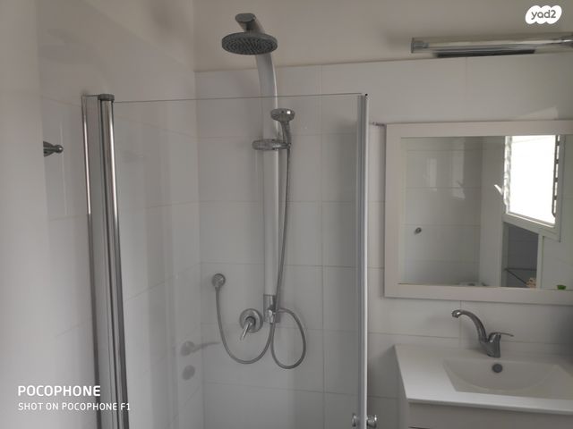 דירת גן, א.ד. גורדון, גני אילן, קרית אונו