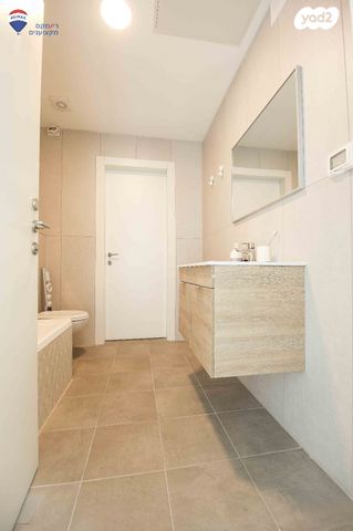 גג/ פנטהאוז, מור, אור ים, אור עקיבא