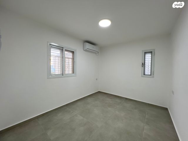 דירה, מלכי ישראל, קרית גת