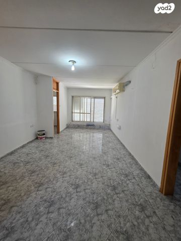 חיבת ציון 13