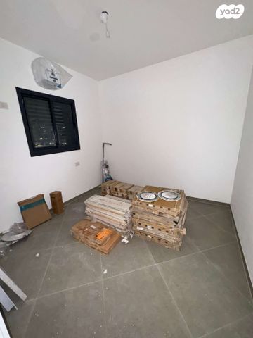 דירה, עיר היין, אשקלון