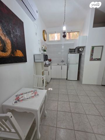 דירה, רש"י, הדר עליון, חיפה