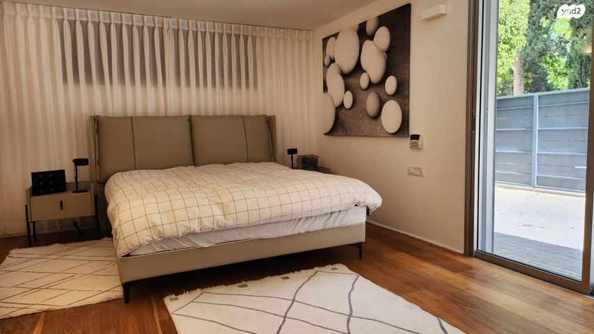 דו משפחתי, קרית יערים, רמת השרון