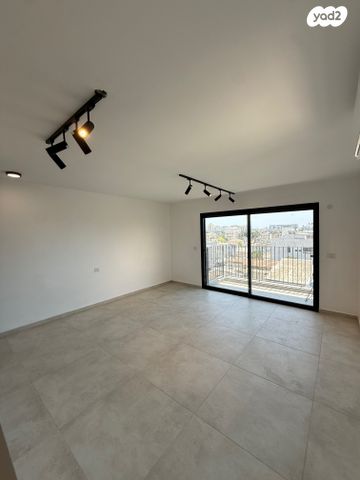 דירה, חזנוביץ' 3, נווה שאנן, תל אביב יפו