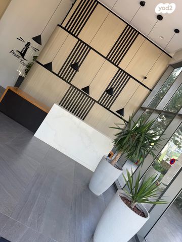 דירה, אריק לביא 18, עיר ימים, נתניה