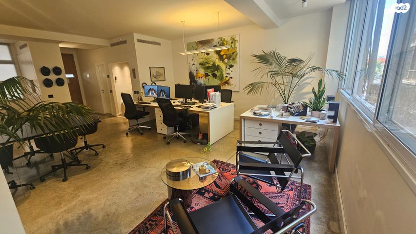 בן אביגדור 18