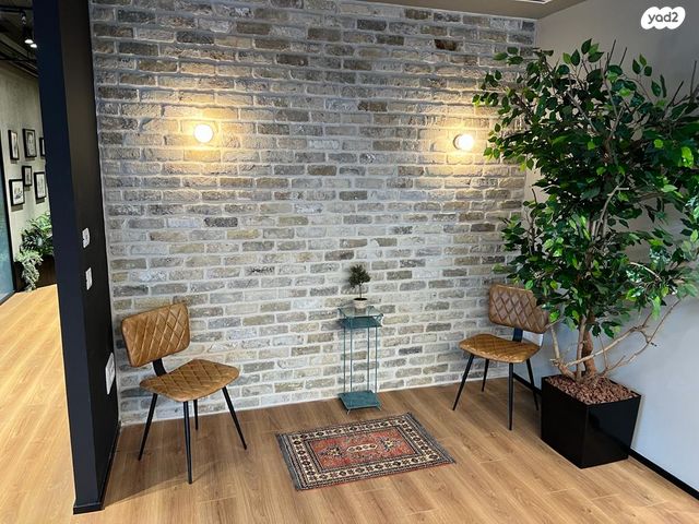 משרדים, פתח תקווה