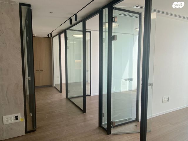 משרדים, פתח תקווה