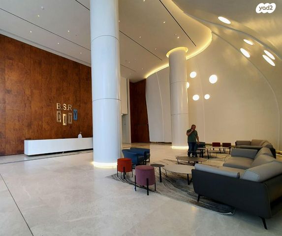 משרדים, פתח תקווה