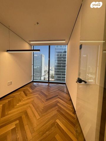 משרדים, פתח תקווה