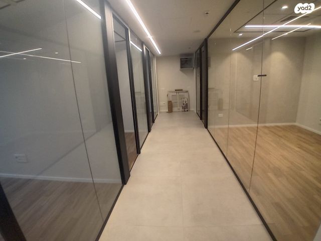 משרדים, פתח תקווה