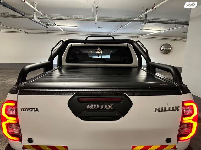 טויוטה היילקס