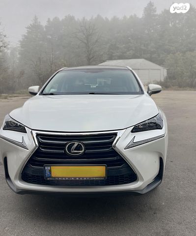 מודעת רכב לקסוס NX