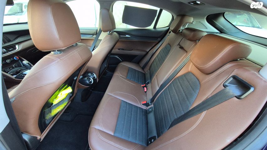 אלפא רומיאו סטלביו