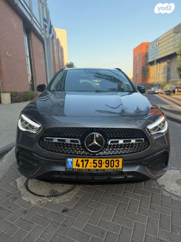 מרצדס-בנץ GLA