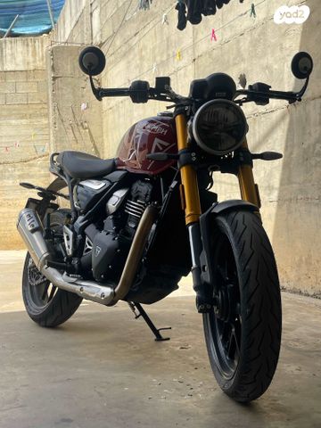 מודעת רכב טריומף Speed 400