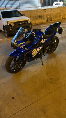 סוזוקי GSX- R250