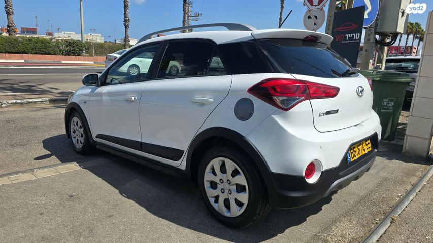 יונדאי I20 קרוס