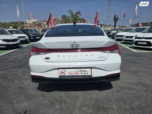 יונדאי אלנטרה