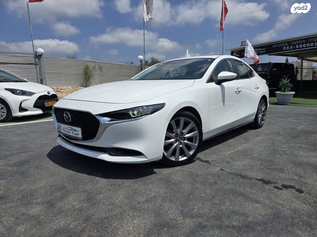 מודעת רכב מאזדה 3