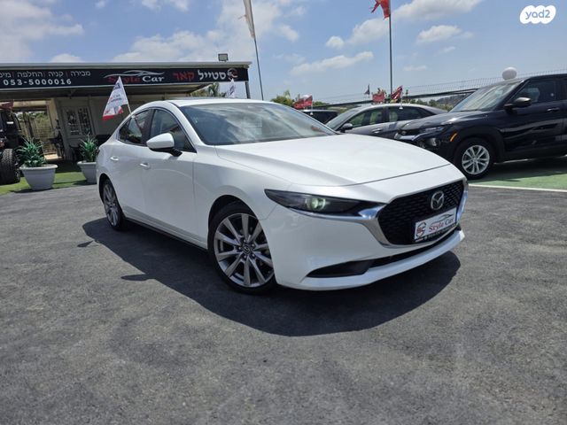 מאזדה 3